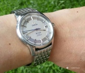 블루핸즈가 예쁘게 보입니다 - Omega - TIMEFORUM