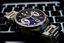 야밤에 늘 노트북과 함꼐 심심하면 찍게 되는 .. 17RS - TAG Heuer - TIMEFORUM