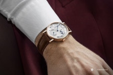 브레게의 새로운 클래식 7137 & 클래식 7337 - MAGAZINE - TIMEFORUM