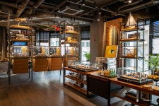 브라이틀링 140주년 헤리티지 전시 - MAGAZINE - TIMEFORUM