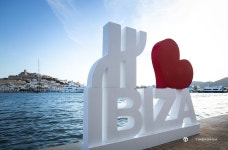 위블로 클래식 퓨전 크로노그래프 이비자 - MAGAZINE - TIMEFORUM