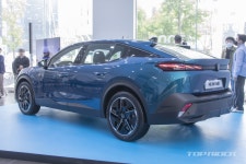 실물 깡패 푸조 뉴 408, 4천만원대 가성비 수입차