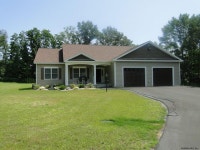 333 Chism St, Schenectady, NY 12304 - 3 Bed, 2 Bath Single-Family Home - MLS# 201926785 - 42 Photos | Trulia