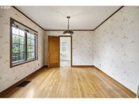 2634 NE 65th Ave, Portland, OR 97213 - See Est. Value, Schools & More