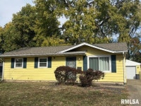 Stonington, IL Homes For Sale & Real Estate - 790 Homes | Trulia