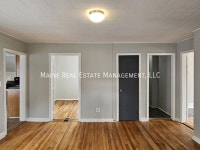 27 Elm St #2, Lewiston, ME 04240 | Trulia