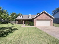 Siloam Springs, AR Single Family Homes For Sale - 145 Listings | Trulia