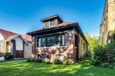 6438 N Maplewood Ave, Chicago, IL 60645 - 4 Bed, 2 Bath Single-Family Home - MLS# 10818626 - 40 Photos | Trulia