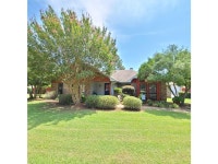 234 Randell Terrace Dr, Denison, TX 75020 - 3 Bed, 2 Bath Single-Family Home - MLS# 14405175 - 35 Photos | Trulia