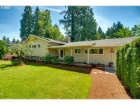 5722 SE Oetkin Rd, Milwaukie, OR 97267 | MLS# 22649526 | Trulia