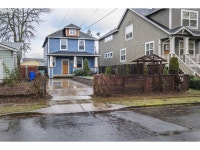 6814 SE Gladstone St, Portland, OR 97206 | MLS# 22549440 | Trulia