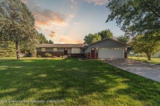 7455 W Maple Rapids Rd, Saint Johns, MI 48879 | MLS# 289897 | Trulia 7455 W  Maple Rapids Rd, Saint Johns, MI 48879 | MLS# 289897... 