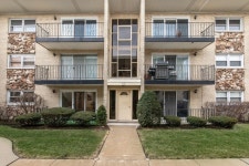 6589 N Northwest Hwy #5, Chicago, IL 60631 | MLS# 11735591 | Trulia 6589 N  Northwest Hwy #5, Chicago, IL 60631 | MLS# 11735591... 