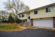 4418 Clover Ln, Eagan, MN 55122 - See Est. Value, Schools & More