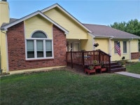 300 NE 4th Ter, Oak Grove, MO 64075 | MLS# 2339147 | Trulia