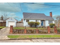 5947 NE 14th Ave, Portland, OR 97211 - See Est. Value, Schools & More