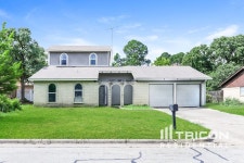 5108 Bonneville Dr, Arlington, TX 76016 | Trulia