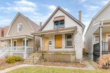 4755 N Lotus Ave, Chicago, IL 60630 | Trulia 4755 N  Lotus Ave, Chicago, IL 60630 | Trulia