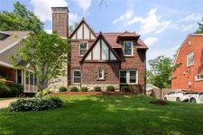 7429 Teasdale Ave, Saint Louis, MO 63130 | MLS# 21048343 | Trulia