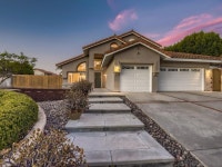 5179 Silver Bluff Dr, Oceanside, CA 92057 | MLS# 220021322 | Trulia