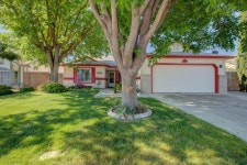 2247 Laguna Way, Los Banos, CA 93635 - See Est. Value, Schools & More