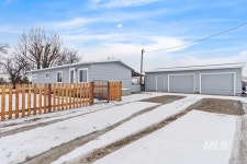 7242 Boise Rd, Fruitland, ID 83619 | MLS# 98935241 | Trulia