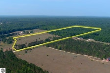 6158 Maple City Hwy, Lake Ann, MI 49650 | Trulia