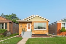 4854 S Laporte Ave, Chicago, IL 60638 | MLS# 11181162 | Trulia