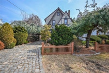 33-27 Utopia Parkway, Flushing, NY 11358 | MLS# 829022 | Trulia