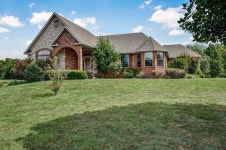 7634 E Cinnabar Ln, Strafford, MO 65757 | MLS# 60199875 | Trulia