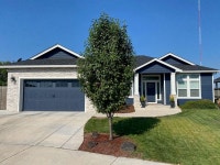 1376 Stonegate Dr, Medford, OR 97504 | MLS# 220129678 | Trulia