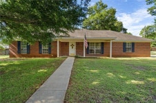 6581 Woodside Dr N, Theodore, AL 36582 - See Est. Value, Schools & More