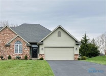 9383 Golf Creek Ln, Perrysburg, OH 43551 - See Est. Value, Schools & More