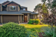 4914 Falcon Dr, Klamath Falls, OR 97601 | MLS# 220127572 | Trulia