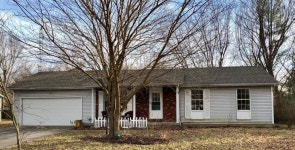 1371 Coral Way, Carbondale, IL 62901 | Trulia