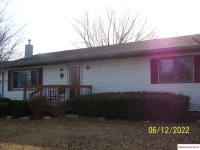 1821 Hoyt St, Beatrice, NE 68310 | MLS# 22228468 | Trulia