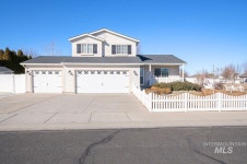 2591 Carriage Way, Twin Falls, ID 83301 | MLS# 98937502 | Trulia