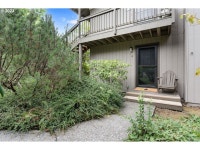 7512 SW Barnes Rd #C, Portland, OR 97225 | MLS# 23416931 | Trulia