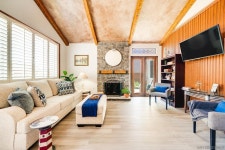 6433 La Paloma St, Carlsbad, CA 92009 | MLS# 250026158 | Trulia