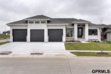 5715 N 208th St, Elkhorn, NE 68022 | MLS# 22200566 | Trulia