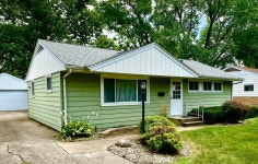 805 S Emerson St, Monticello, IL 61856 - See Est. Value, Schools & More 805 S  Emerson St, Monticello, IL 61856 - See Est. Value... 