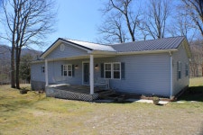 3197 State Highway 3485, Pineville, KY 40977 | MLS# 23005471 | Trulia