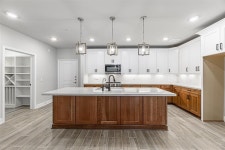 6804 Westview Dr #1401, Houston, TX 77055 | MLS# 87145043 | Trulia