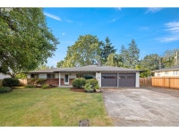 13868 Cleveland St, Oregon City, OR 97045 | MLS# 21507872 | Trulia