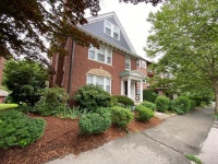 789 Washington St #1, Brookline, MA 02446 | Trulia