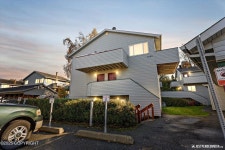 7085 Weimer Rd #2, Anchorage, AK 99502 | MLS# 25-12586 | Trulia