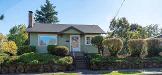 5734 NE Broadway St, Portland, OR 97213 | Trulia