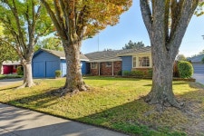 6443 Chetwood Way, Sacramento, CA 95831 | MLS# 223102150 | Trulia