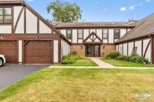 7353 Canterbury Pl, Downers Grove, IL 60516 | MLS# 11198760 | Trulia