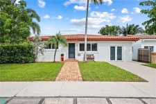 807 SE 11th Ct, Fort Lauderdale, FL 33316 | MLS# F10353295 | Trulia